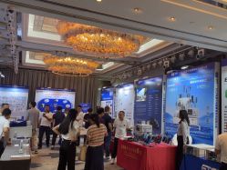 -曼格纳婚礼艺术中心(张江店)