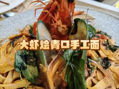 -Mark&Mars Restaurant