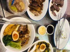 金奖卤鹅肉饭-陈鹏鹏潮汕菜(宝安机场T3航站楼店)