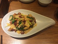 -云海肴·汽锅鸡·云南代表菜(天山百盛优客店)