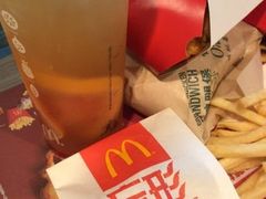 -麦当劳(百联西郊购物中心店)