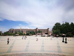 -艾提尕尔清真寺