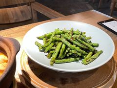 -蜜桃餐厅·伴山(湖滨商业街店)