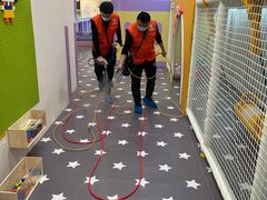 -新百广场(地铁站)