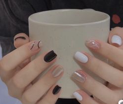 -LILY NAILS美甲美睫