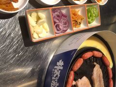 -朴太院·烤肉万岁·创意首尔料理(中联广场店)