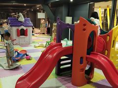 -上海滴水湖皇冠假日酒店