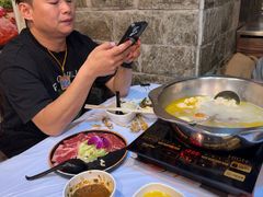 -鲜入围煮花胶鸡海鲜火锅