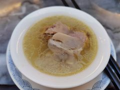 -蔼若春.传承三十年云南菜(金碧公园店)