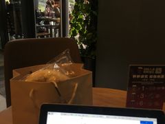 靠窗位-COSTA COFFEE(成都来福士店)