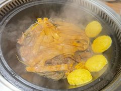 -锅老头海鲜铁锅炖