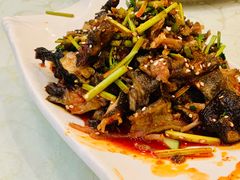 -橘子洲头湘菜馆
