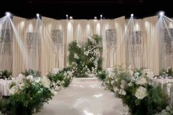 -艾米婚纱&婚礼策划