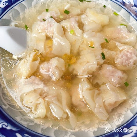 又见炊烟柴火馄饨爱心小吃