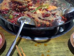 -黄潇洒老火锅(九眼桥宏济巷店)