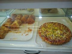 -昆明冠生园·蛋糕·面包(朗悦湾店)