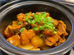 牛腩萝卜煲-德兴show鲜·蒸汽海鲜火锅餐厅(格创悦里店)