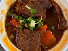 招牌牛腩煲-阿灶卤煮老店·姜母鸭(五店市总店)