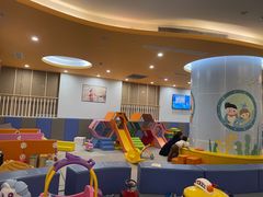 -戊辰亲子游泳俱乐部