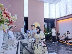 -奢月酒店(成都华西二院锦江院区三圣花乡地铁站店)