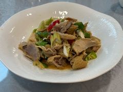 -汗腾格里·风味餐厅(新疆驻京办店)