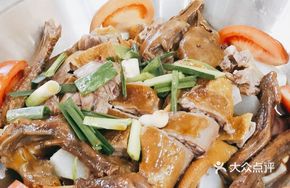 Hot Pot Goose