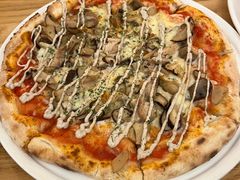 -城市大道红炉披萨烘焙坊