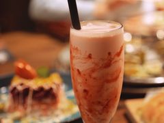 俄式草莓奶昔-卢布里西餐厅(总店)