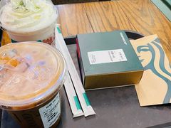 -星巴克(南京新百店)