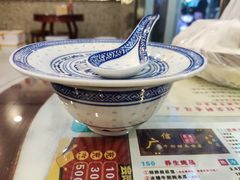 摘牌姜撞奶-广信牛奶甜品世家(台东店)