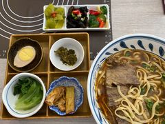 -康师傅私房牛肉面(马泉营奥莱店)