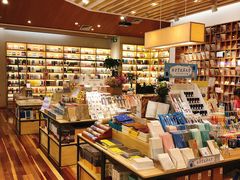 -猫的天空之城概念书店(印象城购物中心店)