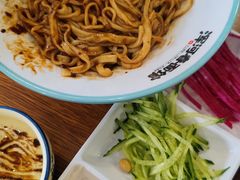 -浑河春面馆·老北京非遗鹿角面(房山店)