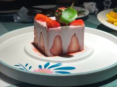 草莓外交官-蜜桃花开·中西融合菜E&W(南长街店)