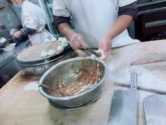 -小胖包子王(定安路店)