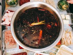 -山城年华老火锅(玉林店)