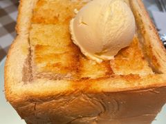 -新大咀港式茶餐厅(宝山万达店)