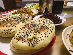 -聚首堂·特色小吃·肘子(什刹海德胜门店)