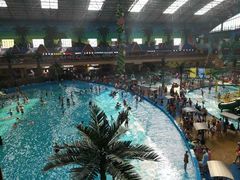 -沈阳龙润夏宫温泉水乐园