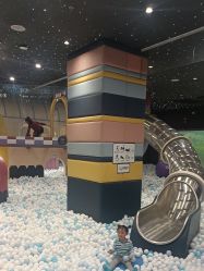 -MELAND CLUB亲子乐园·派对·餐厅(北京芳圆里ID MALL店)