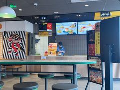 -麦当劳(番禺陈头岗越秀星瀚分店)