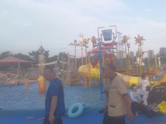 -西安华夏文旅水世界