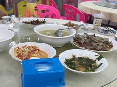 -湘里湘亲饭店(闸坡店)