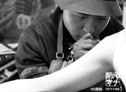-鬼手纹身小鬼店