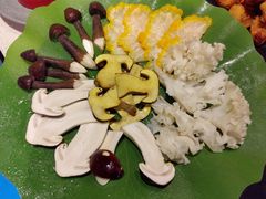 -钢管厂五区小郡肝串串香火锅(梅川路店)