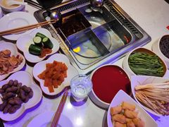 -海底捞火锅(稻河古街夜宵主题店)