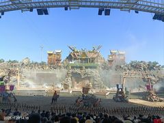 -七彩云南欢乐世界