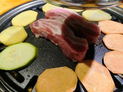 -唯成•韩国炭火烤肉 유성고기