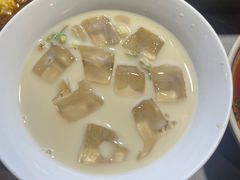 -吃城都·鱼蛙火锅(西玉龙街店)
