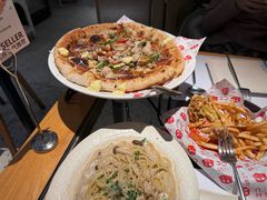 -春树下·树屋花房西餐厅(罍街AS1980店)